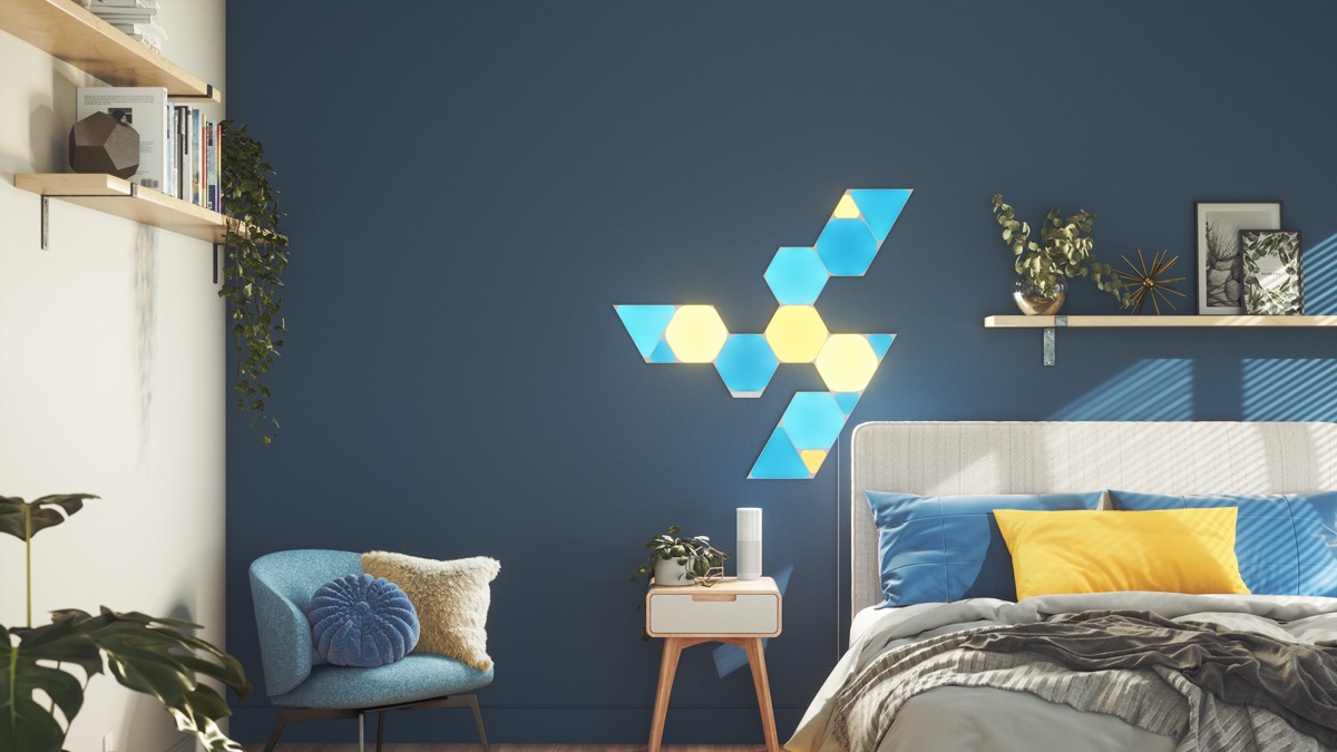 Hueblog: Smartes Licht: Nanoleaf Shapes Hexagons bekommen dreieckige Geschwister