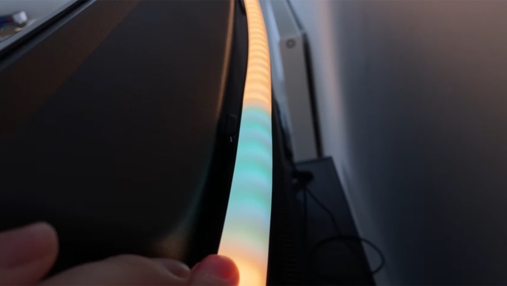 Gradient Lightstrip wrong color: An apparently more frequent defect - Hueblog.com